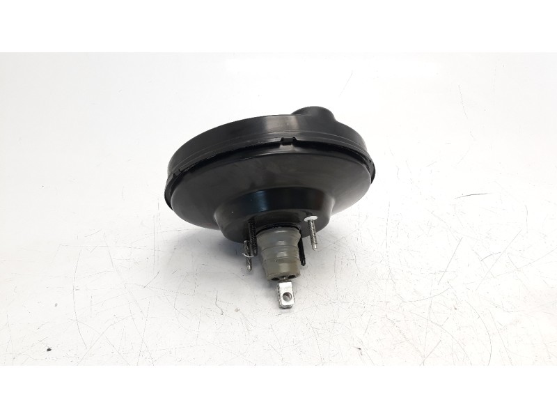 Recambio de servofreno para volvo v40 1.6 diesel cat referencia OEM IAM 31381632  