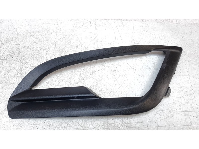 Recambio de rejilla paragolpes izquierda para ford ecosport (cr6) trend referencia OEM IAM GN1515A299A  