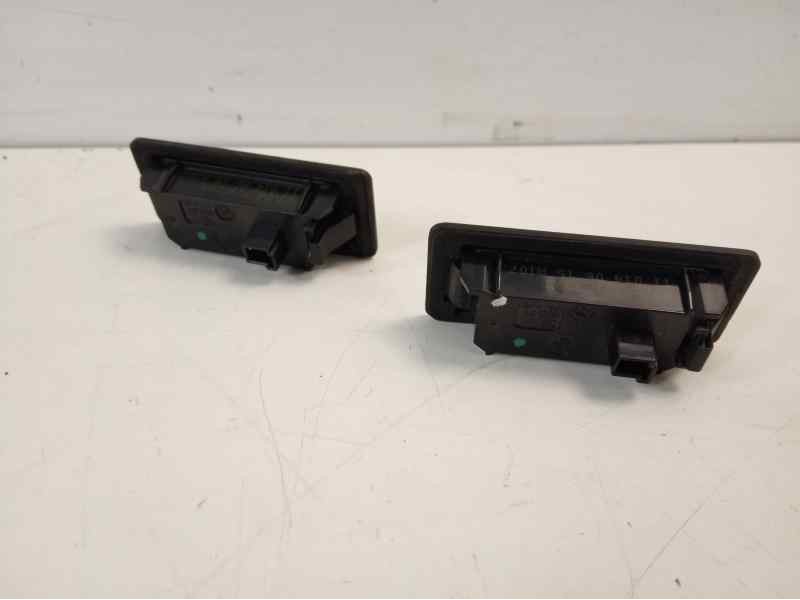 Recambio de piloto matricula para bmw x5 (e70) xdrive30d referencia OEM IAM 63267193293  