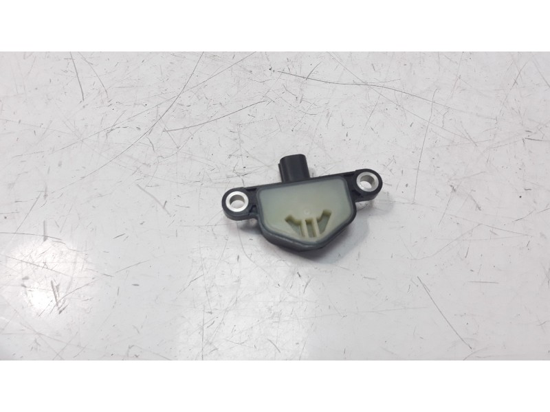 Recambio de sensor para honda cb 650r referencia OEM IAM AVA1002A 180915 
