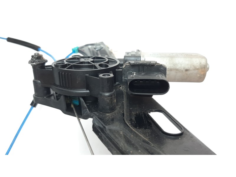 Recambio de elevalunas delantero izquierdo para bmw serie 3 lim. (f30) 2.0 turbodiesel referencia OEM IAM 7259823 106063317 