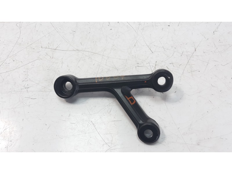 Recambio de soporte motor derecho para honda cb 650r referencia OEM IAM 50211MKND50ZA  