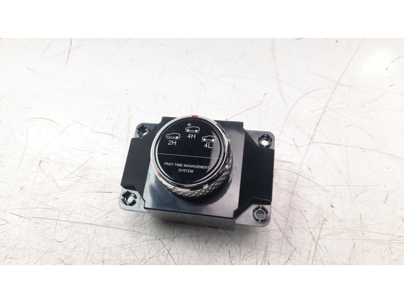 Recambio de interruptor para ssangyong rexton limited 4x4 referencia OEM IAM 853006100  