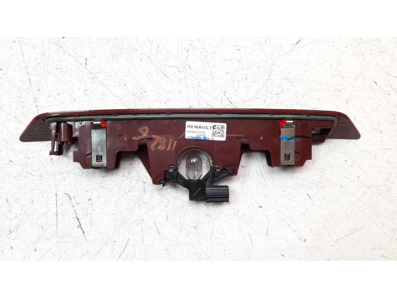 Recambio de luz central de freno para dacia sandero iii stepway extreme referencia OEM IAM 265906237R  