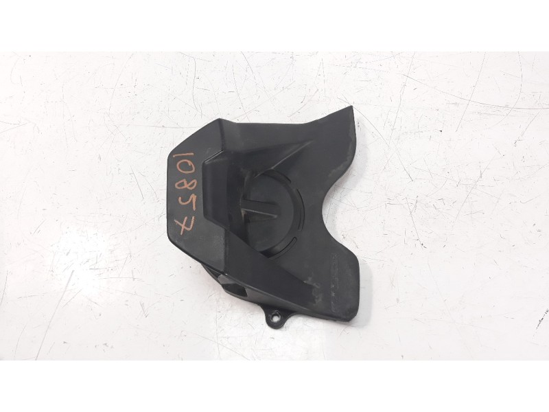 Recambio de moldura para honda cb 650r referencia OEM IAM 11351MJED000  