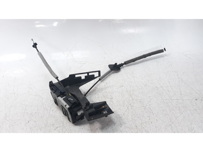 Recambio de cerradura puerta trasera derecha para ford fiesta (ce1) 1.0 ecoboost cat referencia OEM IAM H1BBA264A26AG  