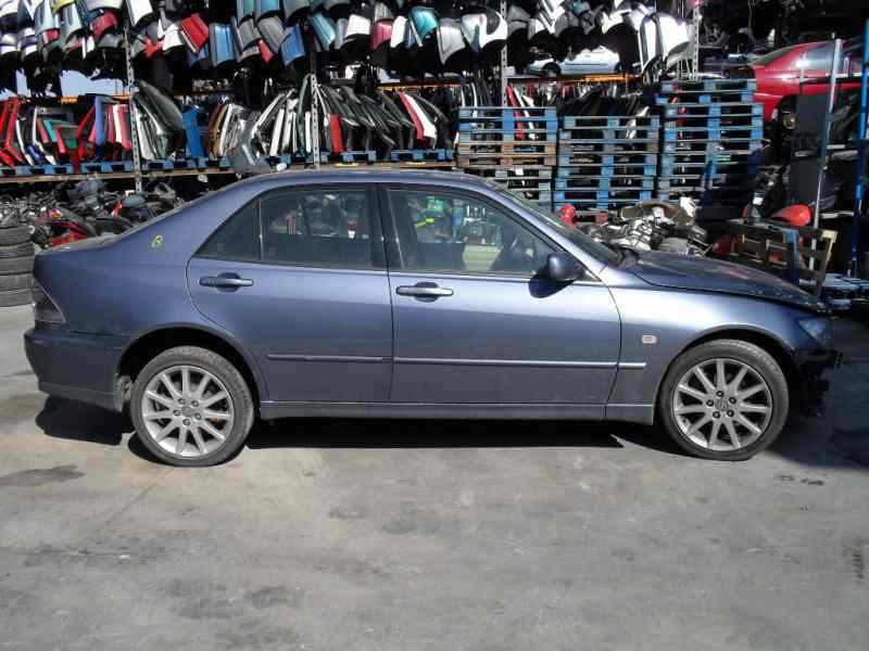 lexus is200 (gxe10) del año 2004