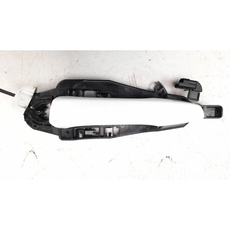 Recambio de maneta exterior delantera izquierda para peugeot 208 (p2) 1.2 puretech referencia OEM IAM 980297811T  