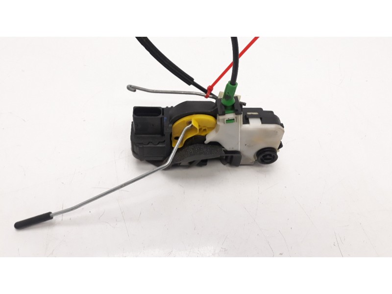 Recambio de cerradura puerta trasera izquierda para opel insignia sports tourer edition referencia OEM IAM 13579555  
