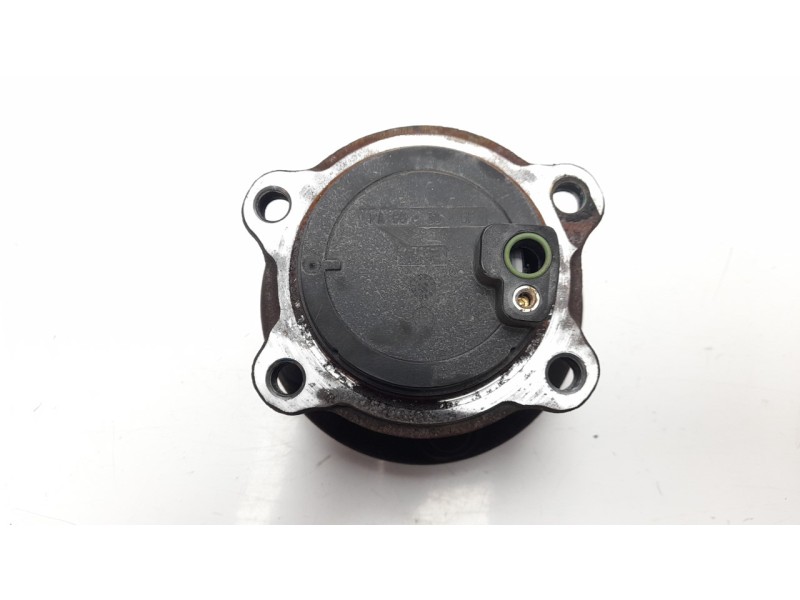 Recambio de buje para ford focus lim. 1.0 ecoboost cat referencia OEM IAM JX6C2C299D1B  