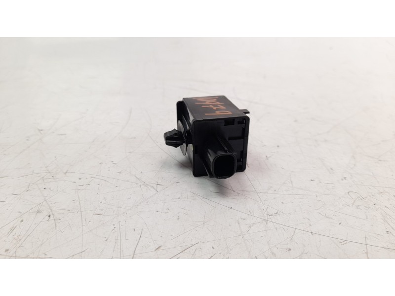Recambio de modulo electronico para mazda 2 lim. () 1.5 16v cat referencia OEM IAM DA6T67UZ5 KA189 