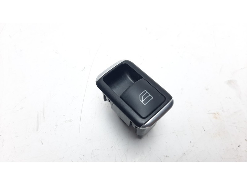 Recambio de mando elevalunas trasero derecho para mercedes-benz clase a (w176) 2.1 cdi cat referencia OEM IAM A2049058102  