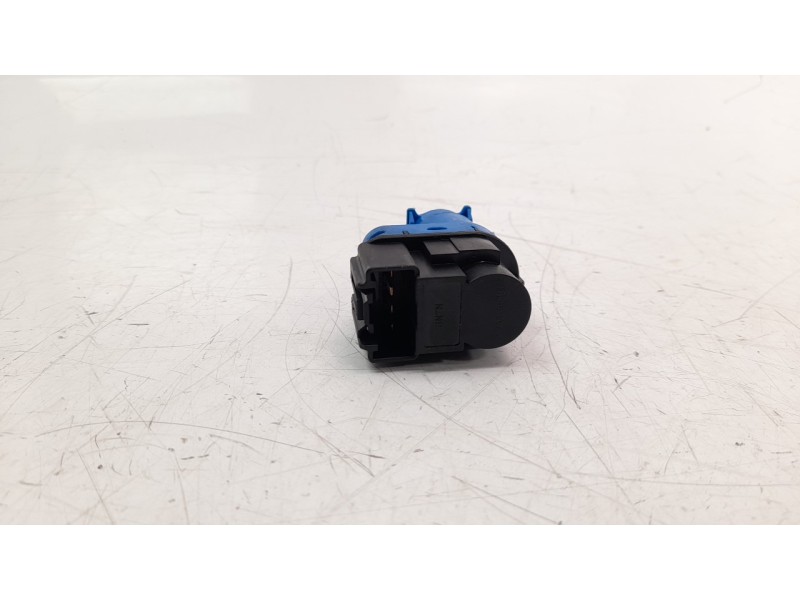 Recambio de interruptor para mazda 2 lim. () 1.5 16v cat referencia OEM IAM BN7N  
