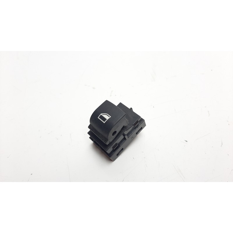 Recambio de mando elevalunas trasero izquierdo para bmw serie 3 lim. (f30) 2.0 turbodiesel referencia OEM IAM 61319208106  