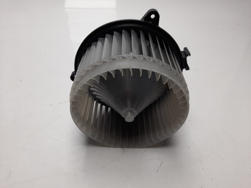 Recambio de ventilador calefaccion para opel insignia sports tourer edition referencia OEM IAM B1011491754  