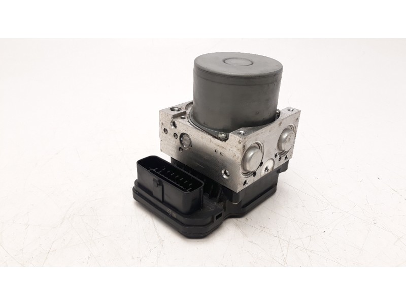 Recambio de abs para toyota rav 4 2.0 d-4d cat referencia OEM IAM 4454042411 8954142751 
