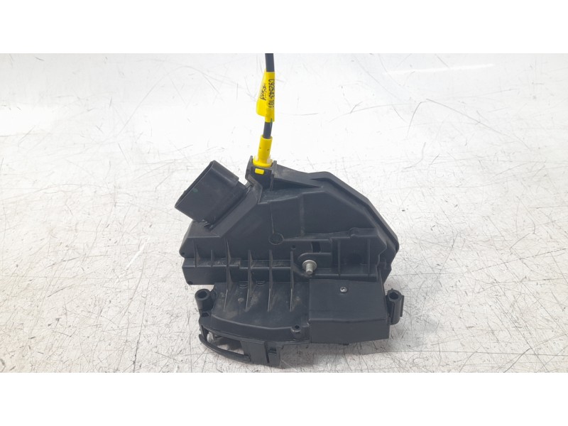 Recambio de cerradura puerta trasera izquierda para ford ecosport (cr6) trend referencia OEM IAM GN15A264A27ED  