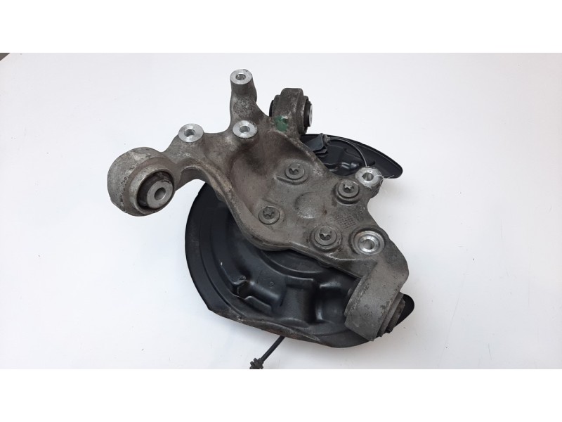 Recambio de mangueta trasera derecha para mercedes-benz clase a (w176) 2.1 cdi cat referencia OEM IAM A2460406  
