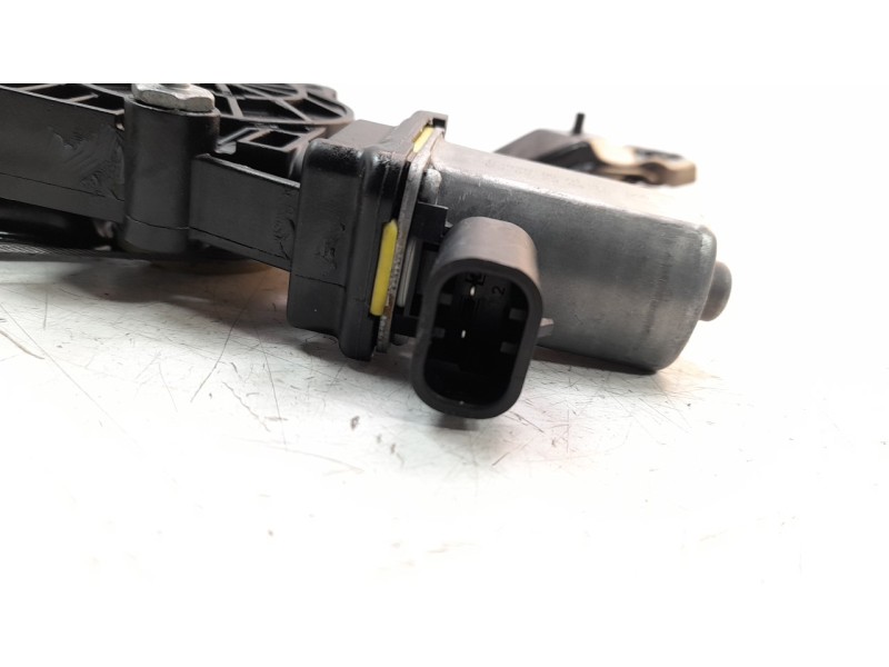 Recambio de elevalunas delantero izquierdo para fiat panda (319) base (2020) referencia OEM IAM 52076550  
