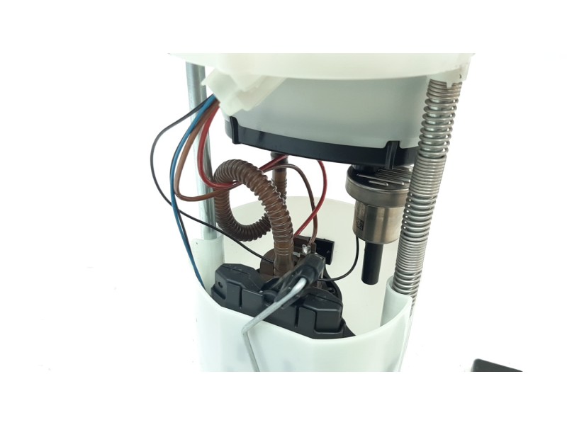 Recambio de bomba combustible para fiat nuova 500 (150) 1.2 cat referencia OEM IAM A2C11227700  