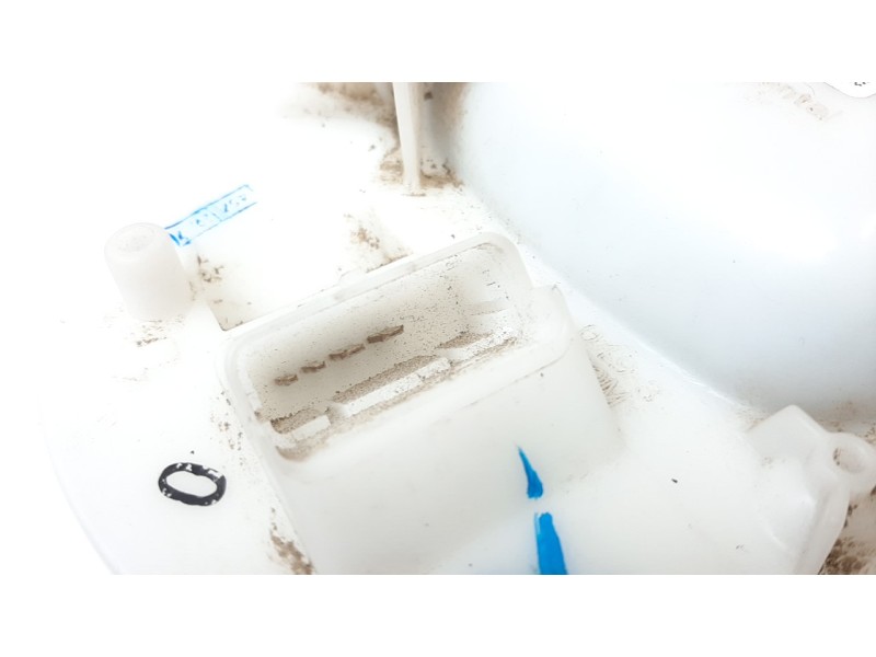 Recambio de bomba combustible para fiat nuova 500 (150) 1.2 cat referencia OEM IAM A2C11227700  