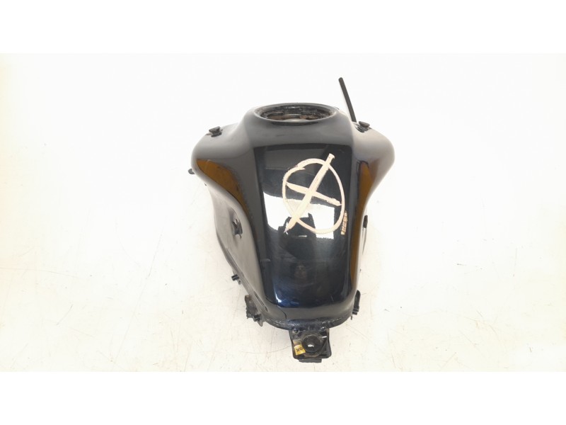 Recambio de deposito combustible para ktm 390 duke 390 duke referencia OEM IAM 93007113000  