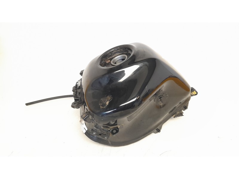 Recambio de deposito combustible para ktm 390 duke 390 duke referencia OEM IAM 93007113000  