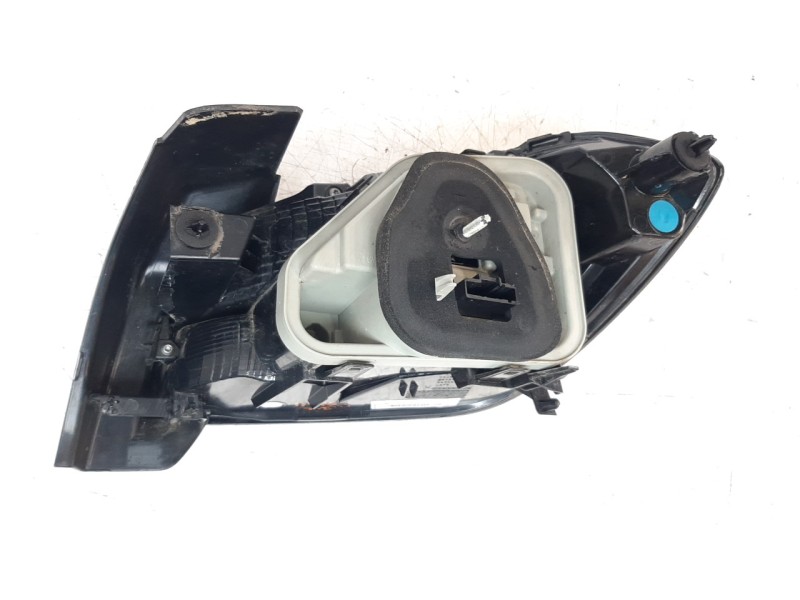 Recambio de piloto trasero izquierdo para peugeot 208 (p2) 1.2 puretech referencia OEM IAM 9823216780  