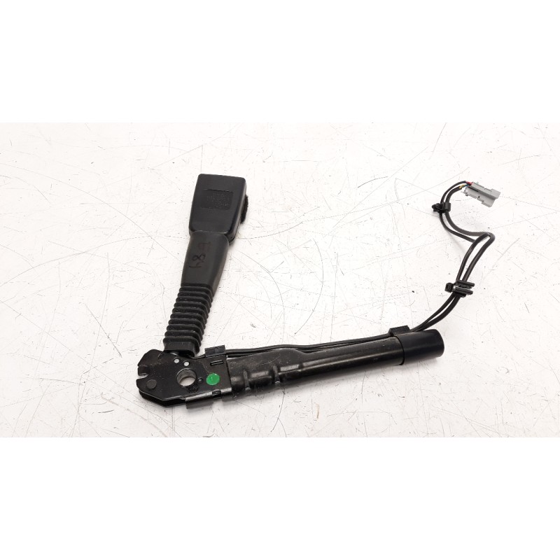 Recambio de juego cinturones delantero para bmw x1 (e84) 2.0 turbodiesel cat referencia OEM IAM 7213564 34050061C 
