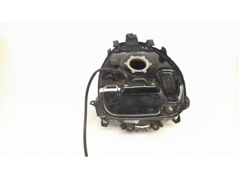 Recambio de deposito combustible para ktm 390 duke 390 duke referencia OEM IAM 93007113000  