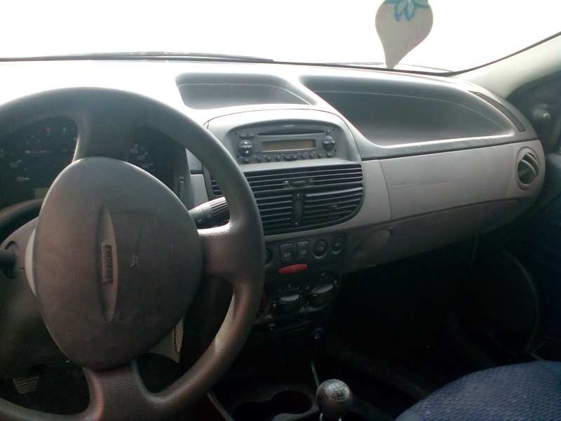 fiat punto berlina (188) del año 2003