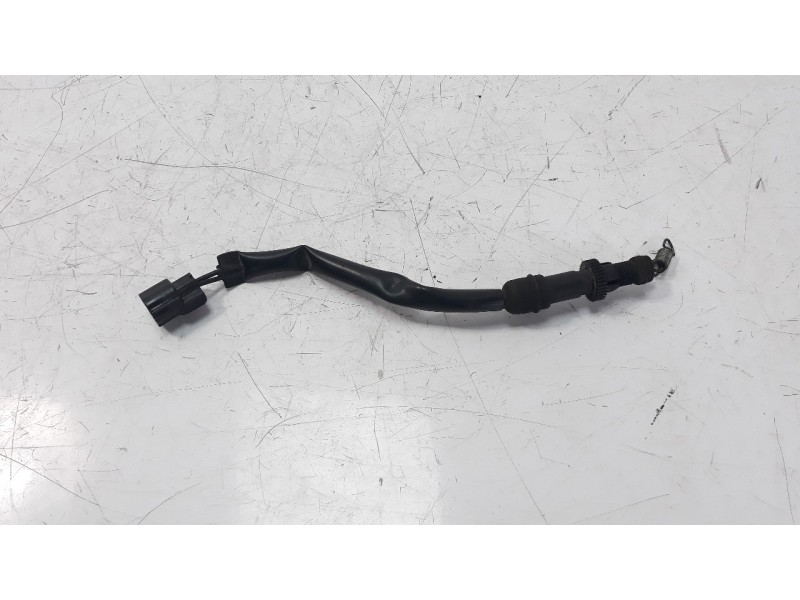 Recambio de interruptor para honda cb 650r referencia OEM IAM 35350MKYD51  