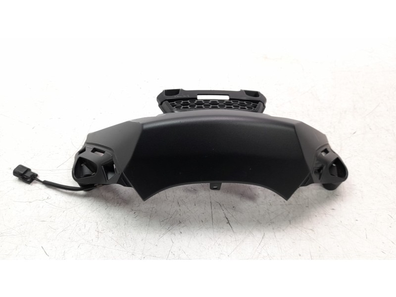 Recambio de moldura para honda x-adv x-adv referencia OEM IAM 64230MKHD00ZA  