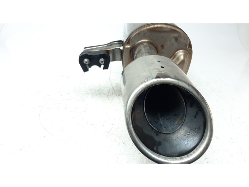 Recambio de tubo escape trasero para kia stonic (ybcuv) 1.6 crdi cat referencia OEM IAM 28710H8610  