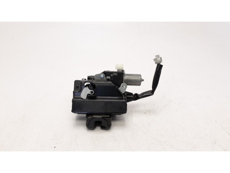 Recambio de cerradura maletero / porton para toyota rav 4 2.0 d-4d cat referencia OEM IAM 1638000790  