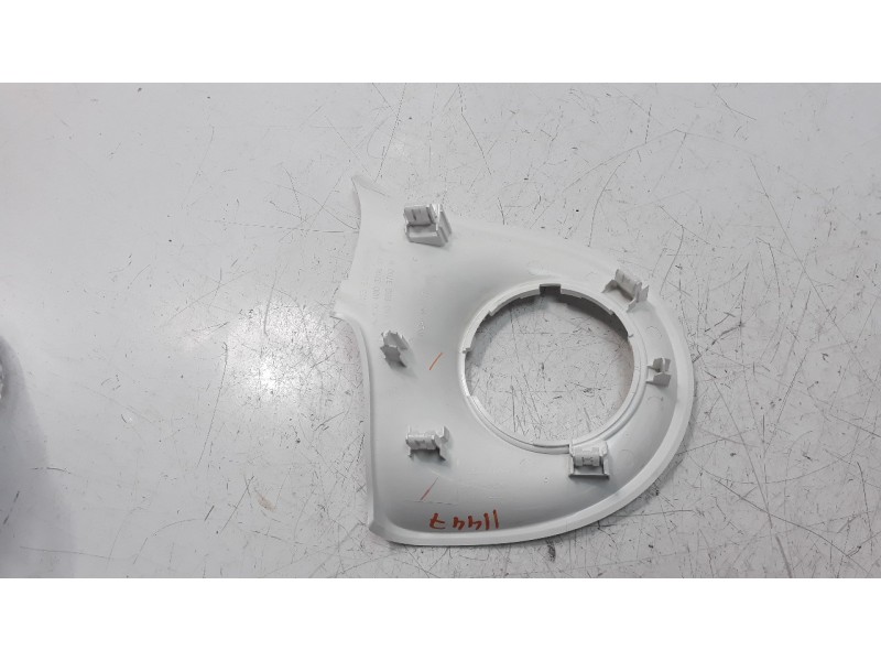 Recambio de moldura para smart forfour referencia OEM IAM A45368037008V42  