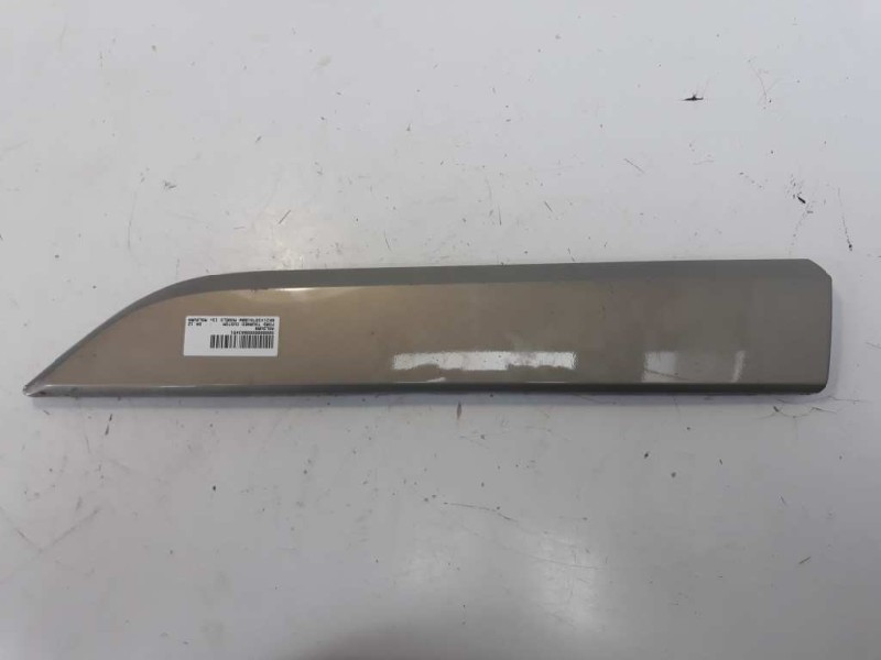 Recambio de moldura para ford tourneo custom referencia OEM IAM BK21V20781BBW  