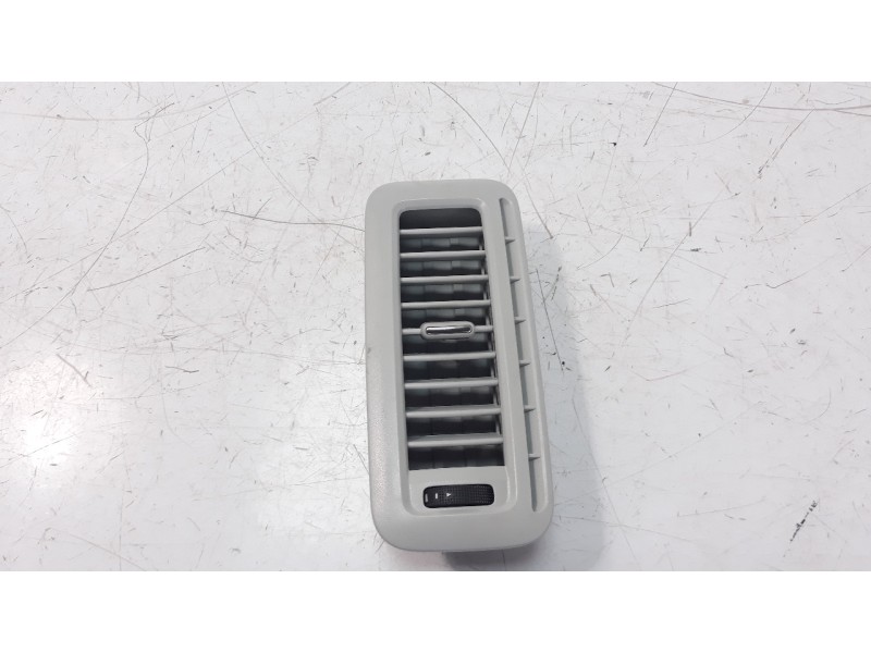 Recambio de rejilla aireadora para seat alhambra (711) 1.4 16v tsi referencia OEM IAM 07766000  