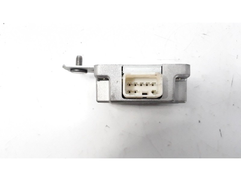 Recambio de modulo electronico para hyundai i20 city s referencia OEM IAM 958001J900  