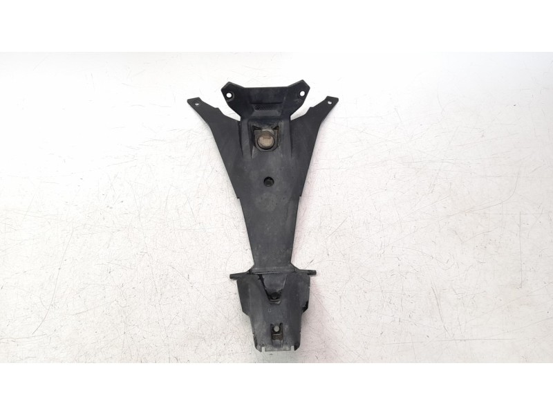 Recambio de moldura para honda x-adv x-adv referencia OEM IAM 80105MKHD00  