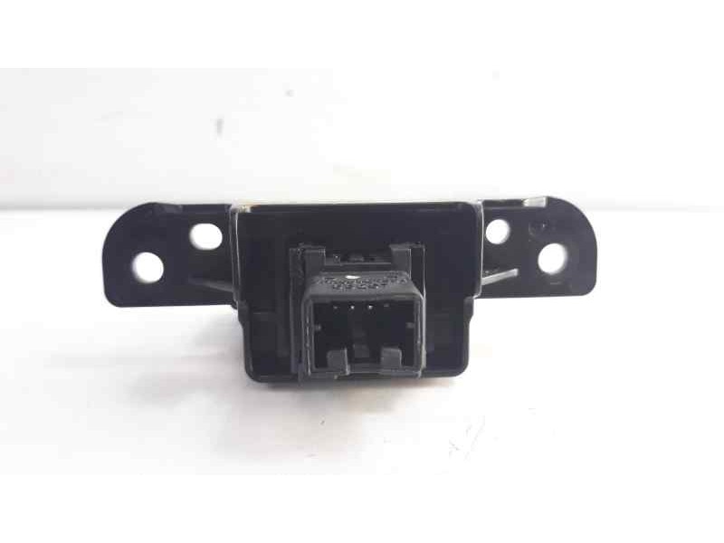 Recambio de warning para nissan pulsar (c13) acenta referencia OEM IAM 682UU3ZL0A  