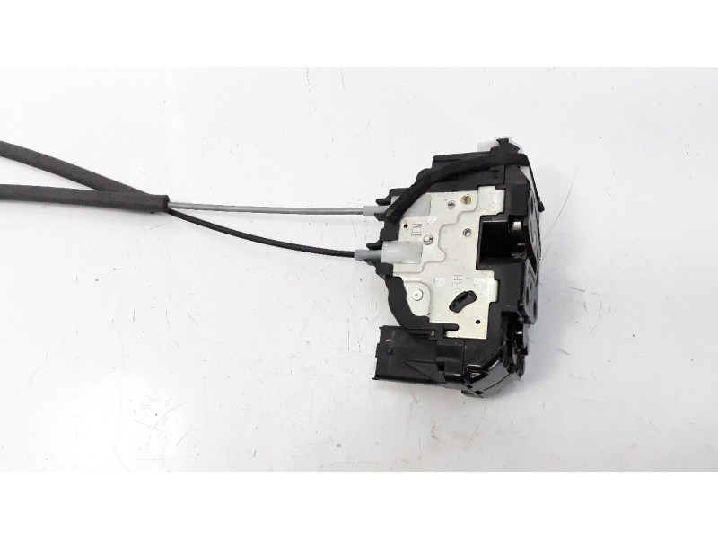 Recambio de cerradura puerta delantera derecha para hyundai i20 city s referencia OEM IAM 813201J030LR03  