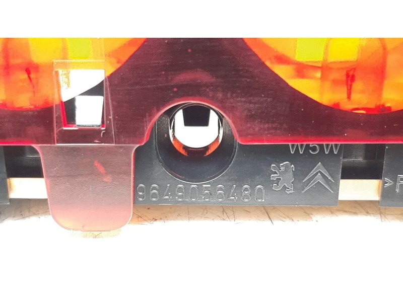 Recambio de luz central de freno para peugeot 407 st confort referencia OEM IAM 9649056480  