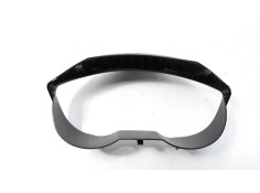 Recambio de moldura para hyundai i20 city s referencia OEM IAM 848301J000   2