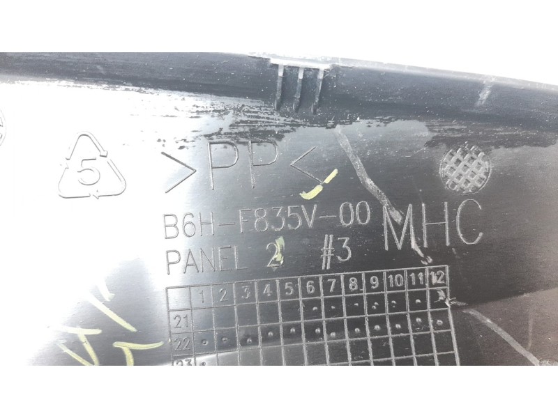 Recambio de carenado para yamaha nmax nmax 125 referencia OEM IAM B6HF835V00  