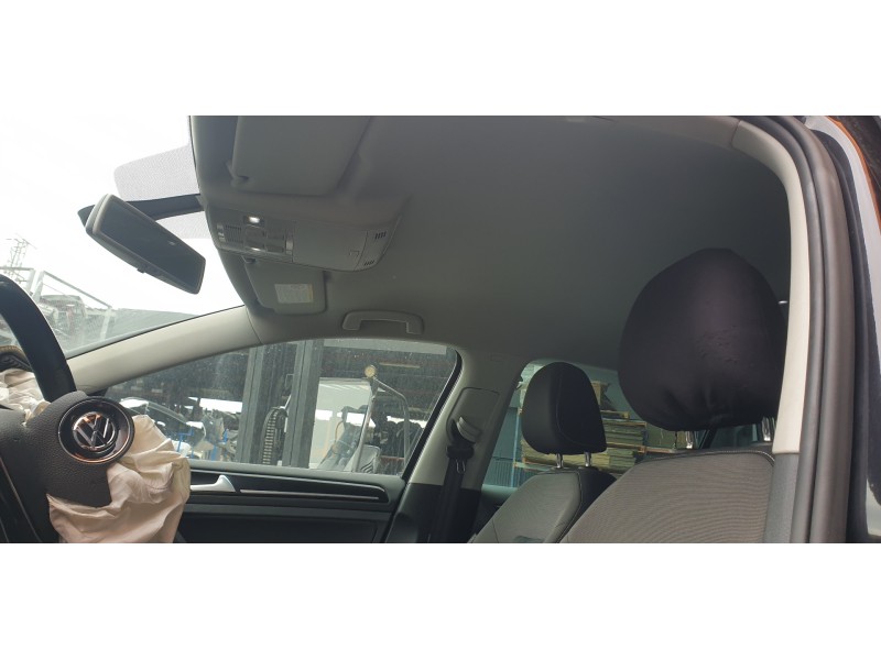 volkswagen golf vii lim. del año 2014