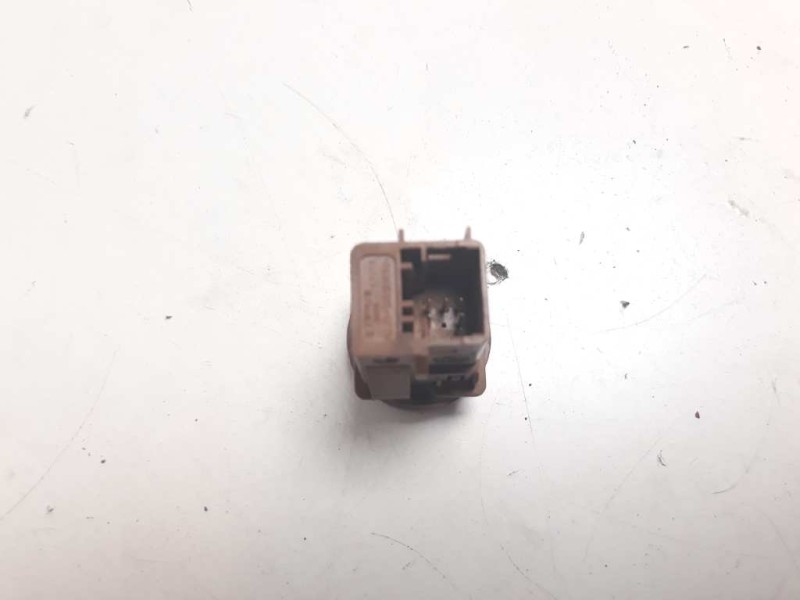 Recambio de warning para citroen xsara berlina 2.0 hdi 66kw premier referencia OEM IAM 96381441KR  