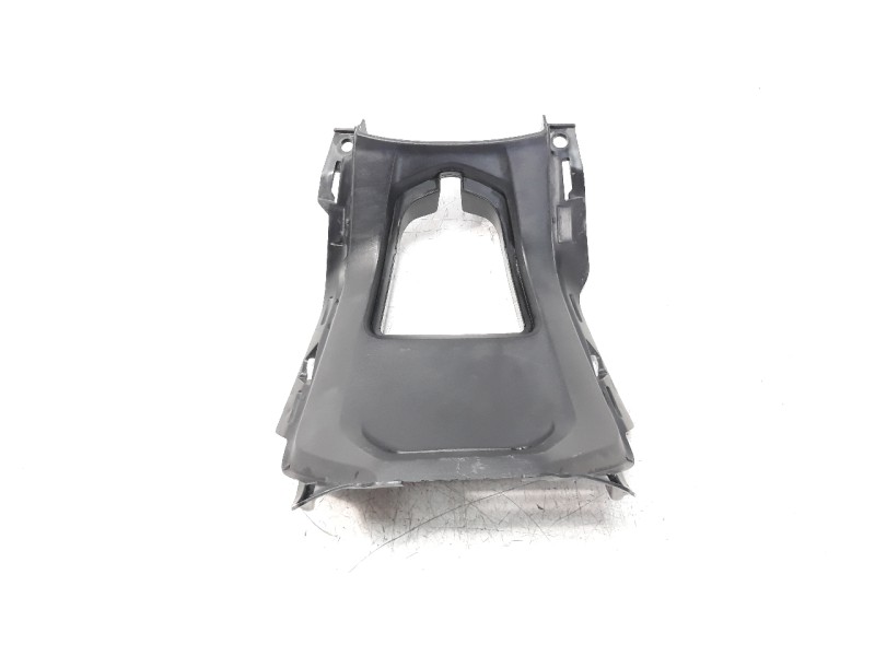 Recambio de moldura para honda forza 125 forza 125 referencia OEM IAM 81121K0BT00ZA  