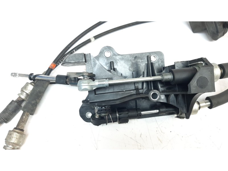 Recambio de palanca cambio para fiat nuova 500 (150) 1.2 cat referencia OEM IAM 50295737  