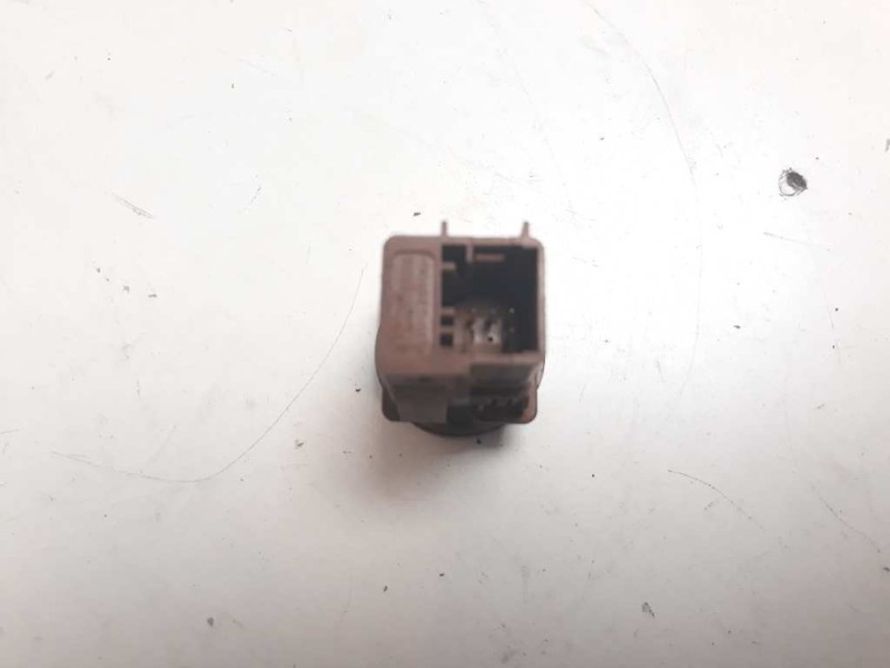 Recambio de warning para citroen xsara berlina 2.0 hdi 66kw premier referencia OEM IAM 96381441KR  